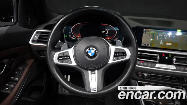 BMW 3-Series 330i xDrive M Sport