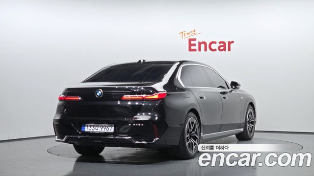 BMW 7-Series 740i xDrive M Sport