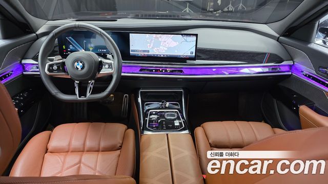 BMW 7-Series 740i xDrive M Sport