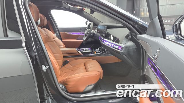 BMW 7-Series 740i xDrive M Sport