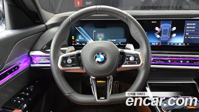 BMW 7-Series 740i xDrive M Sport