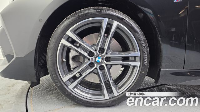 BMW 2-Series 220i M Sports