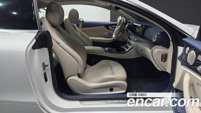 Mercedes-Benz E-Class E300d 4MATIC Coupe