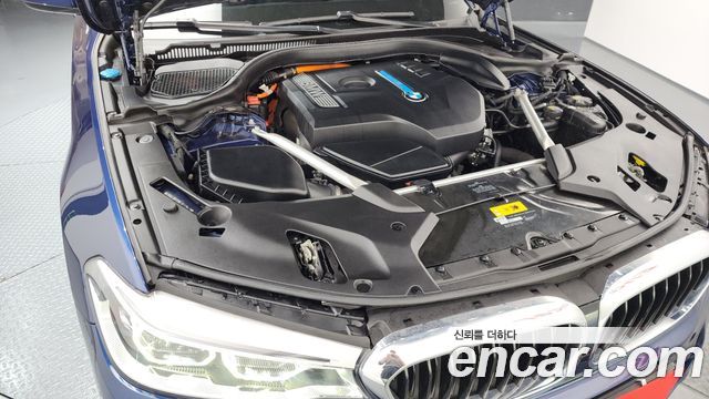 BMW 5-Series 530e M Sport