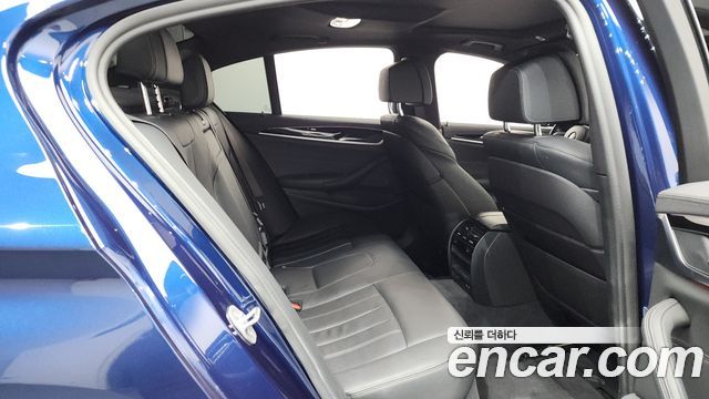 BMW 5-Series 530e M Sport