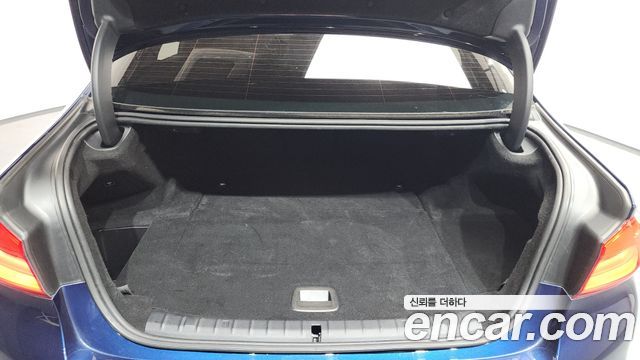 BMW 5-Series 530e M Sport