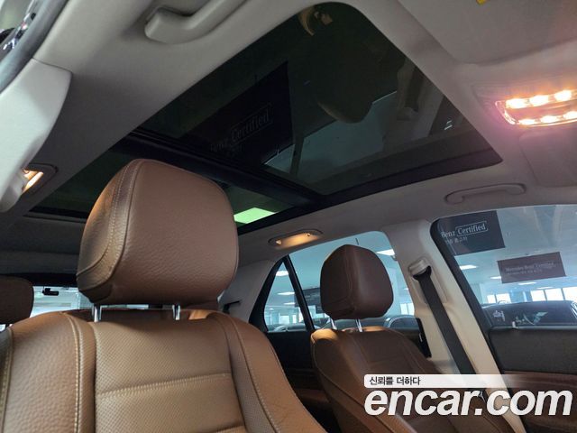 Mercedes-Benz GLE-Class GLE450 4MATIC