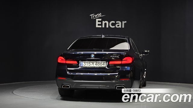 BMW 5-Series 523d M Sport