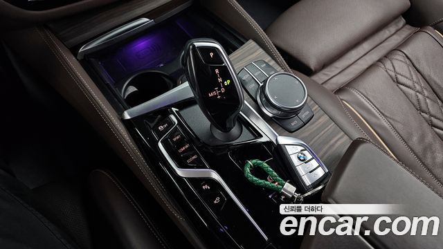 BMW 5-Series 523d M Sport