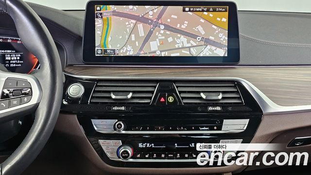 BMW 5-Series 523d M Sport