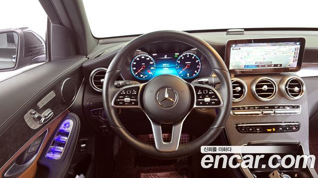 Mercedes-Benz GLC-Class GLC300 4MATIC