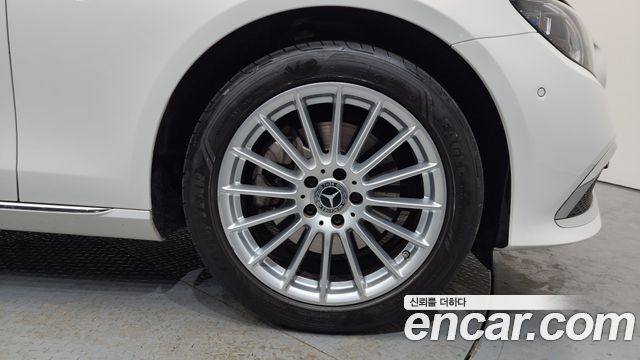 Mercedes-Benz E-Class E250 Exclusive