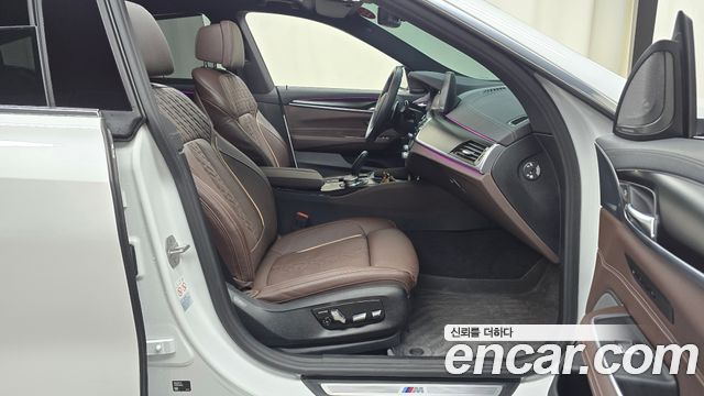 BMW Gran Turismo 630i xDrive M Sport