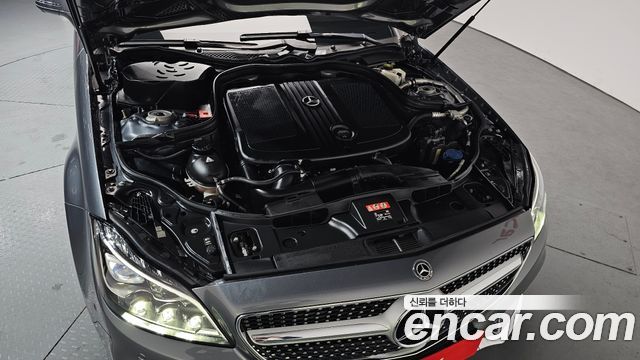 Mercedes-Benz CLS-Class CLS250 d 4MATIC AMG Line