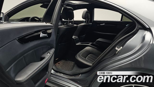 Mercedes-Benz CLS-Class CLS250 d 4MATIC AMG Line