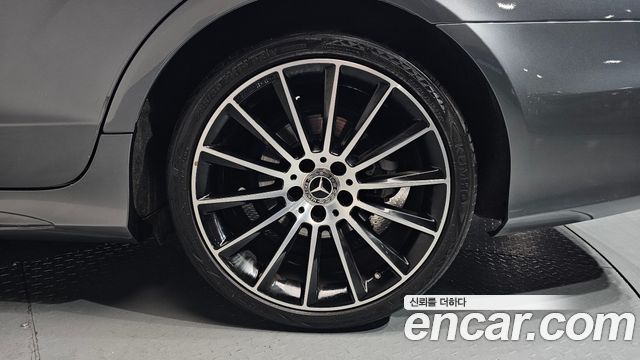 Mercedes-Benz CLS-Class CLS250 d 4MATIC AMG Line