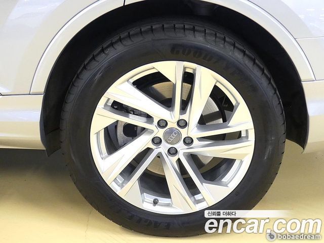 Audi Q7 45 TDI Quattro Premium
