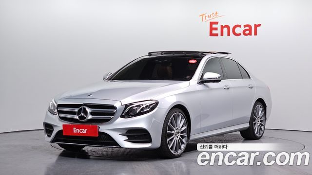 Mercedes-Benz E-Class E300 4MATIC AMG Line