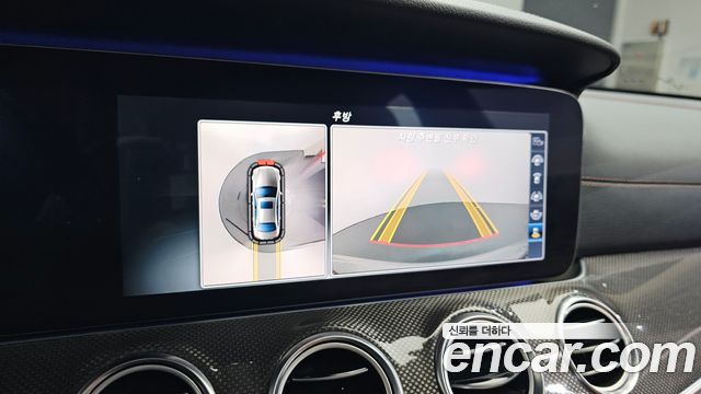 Mercedes-Benz E-Class E300 4MATIC AMG Line