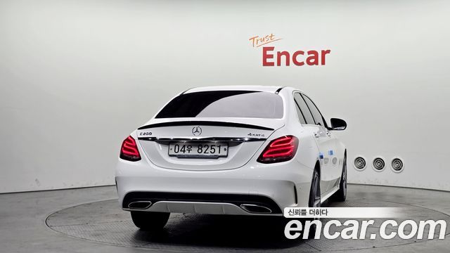 Mercedes-Benz C-Class C200 4MATIC AMG Line