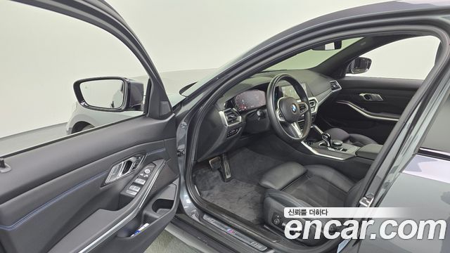 BMW 3-Series 320i M Sport
