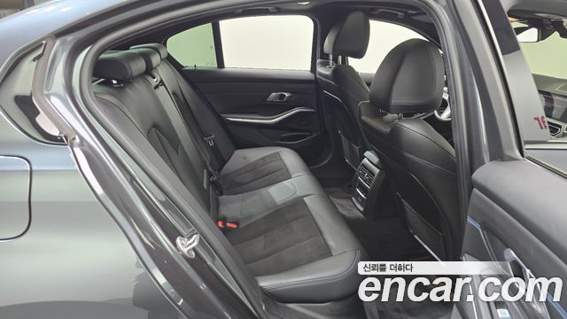 BMW 3-Series 320i M Sport