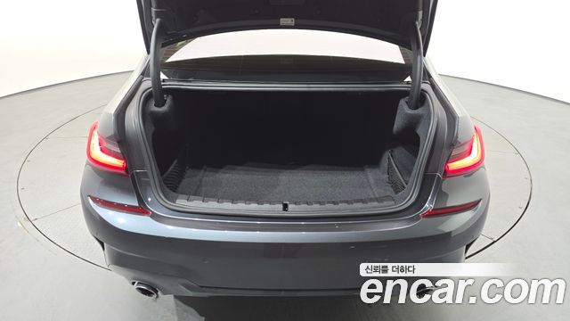 BMW 3-Series 320i M Sport