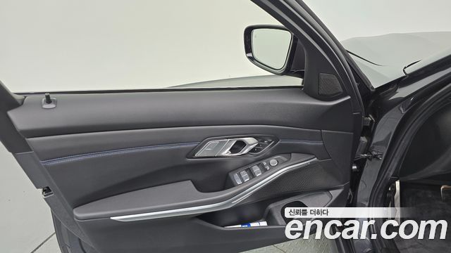 BMW 3-Series 320i M Sport