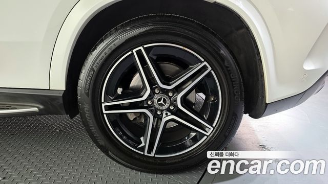 Mercedes-Benz GLE-Class GLE450 4MATIC