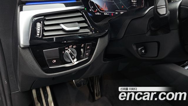 BMW Gran Turismo 630i xDrive M Sport