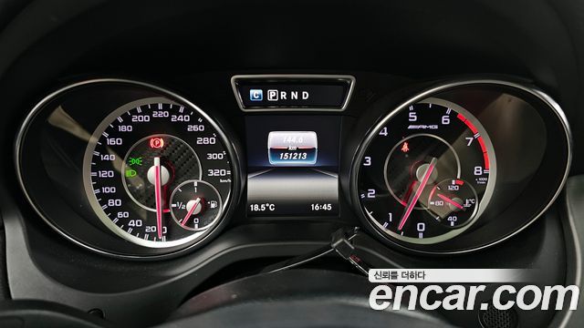 Mercedes-Benz GLA-Class GLA45 AMG 4MATIC