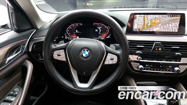 BMW 5-Series 520d Luxury Plus