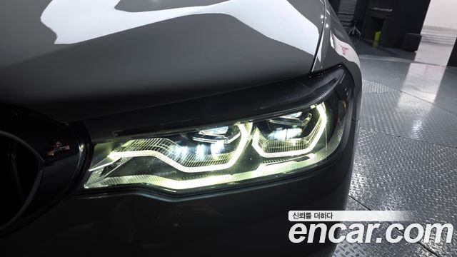 BMW 5-Series 520d Luxury Plus