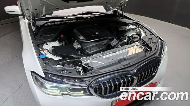 BMW 3-Series 320d xDrive Luxury