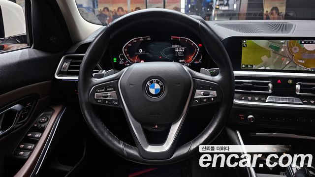 BMW 3-Series 320d xDrive Luxury