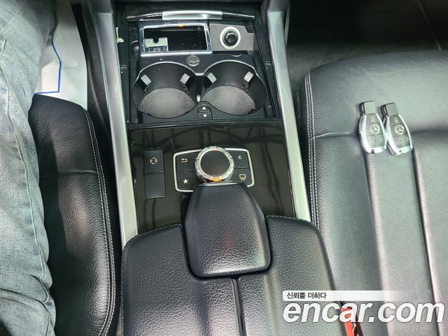 Mercedes-Benz E-Class E220 Bluetec Avantgarde