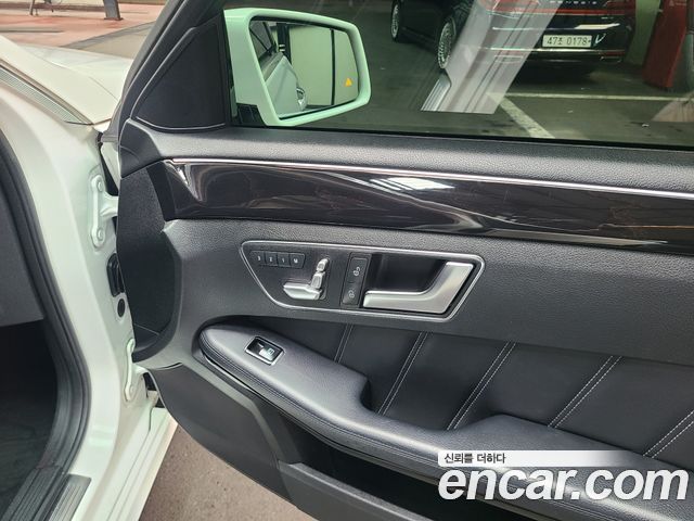 Mercedes-Benz E-Class E220 Bluetec Avantgarde