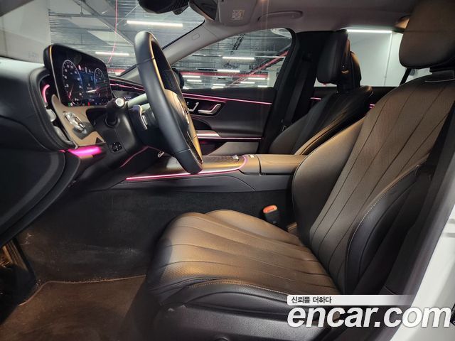 Mercedes-Benz E-Class E200 Avantgarde