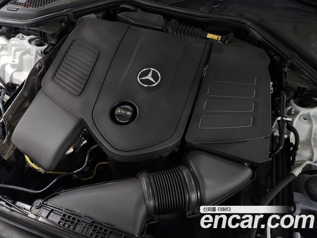 Mercedes-Benz E-Class E200 Avantgarde