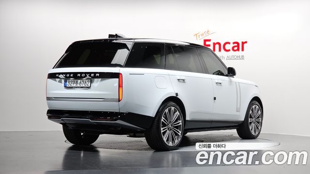 Land Rover Range Rover P530 Autobiography Long Wheel Base