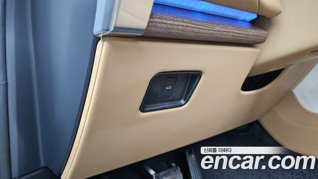 Land Rover Range Rover P530 Autobiography Long Wheel Base