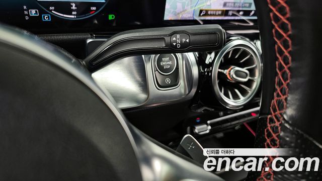 Mercedes-Benz GLB-Class GLB250 4MATIC