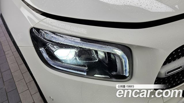 Mercedes-Benz GLB-Class GLB250 4MATIC