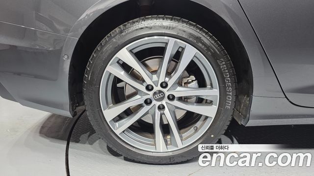 Audi A6 45 TFSI Premium
