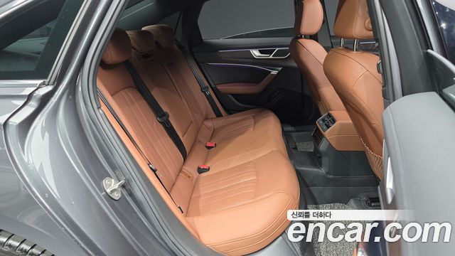 Audi A6 45 TFSI Premium