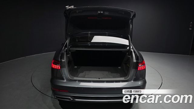 Audi A6 45 TFSI Premium