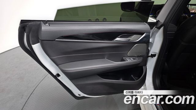 BMW Gran Turismo 630i xDrive M Sport