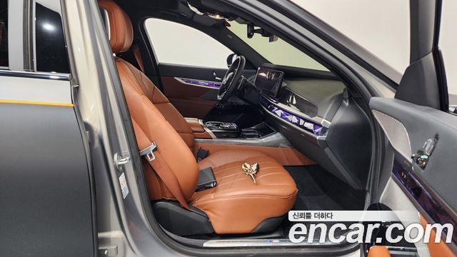 BMW 7-Series 740d xDrive M Sport