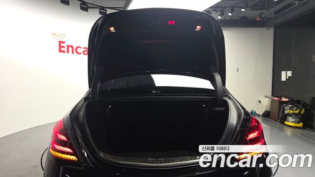 Mercedes-Benz S-Class S63AMG 4MATIC+ Performance Edition