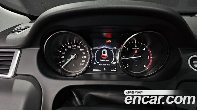 Land Rover Discovery Sport 2.0 TD4 HSE Luxury